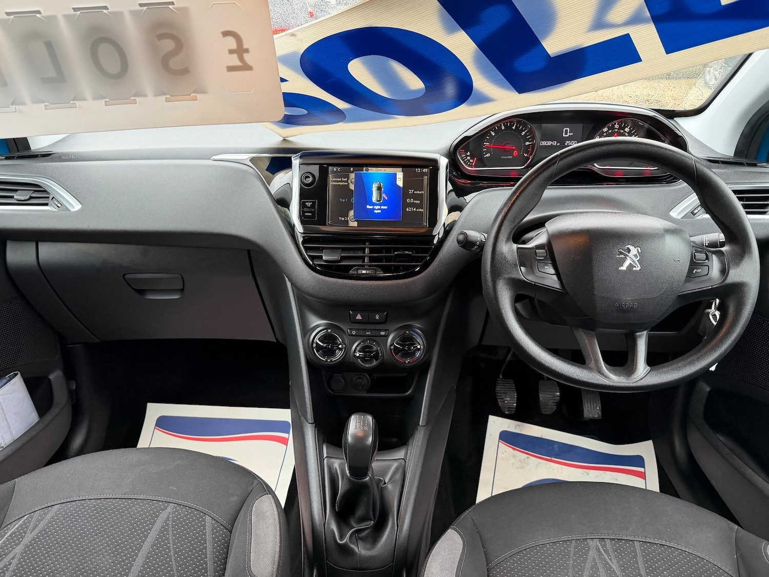 Used Peugeot 208 2013 for sale - 76735434: Photo 12