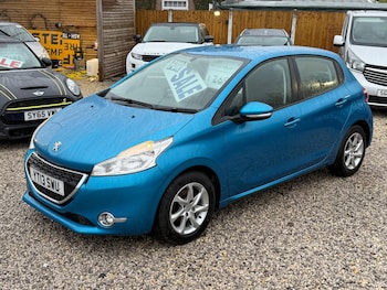 Used Peugeot 208 2013 for sale - 76735434: Photo