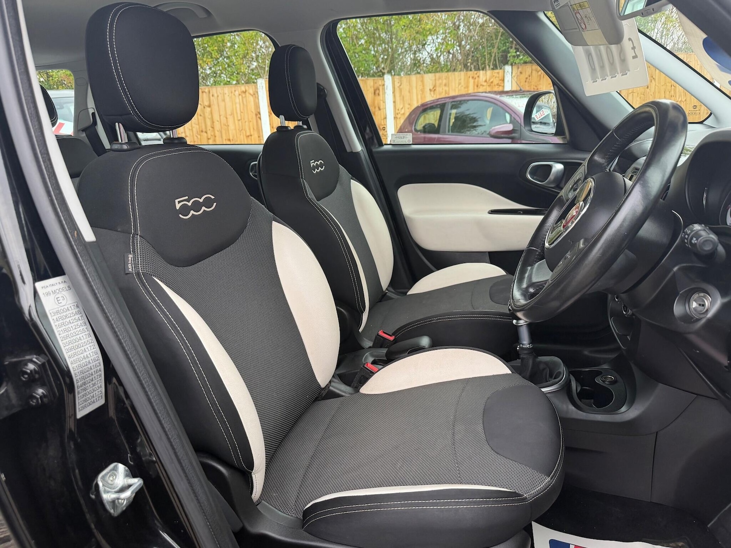 Used Fiat 500L 2017 for sale - 76584446: Photo 12