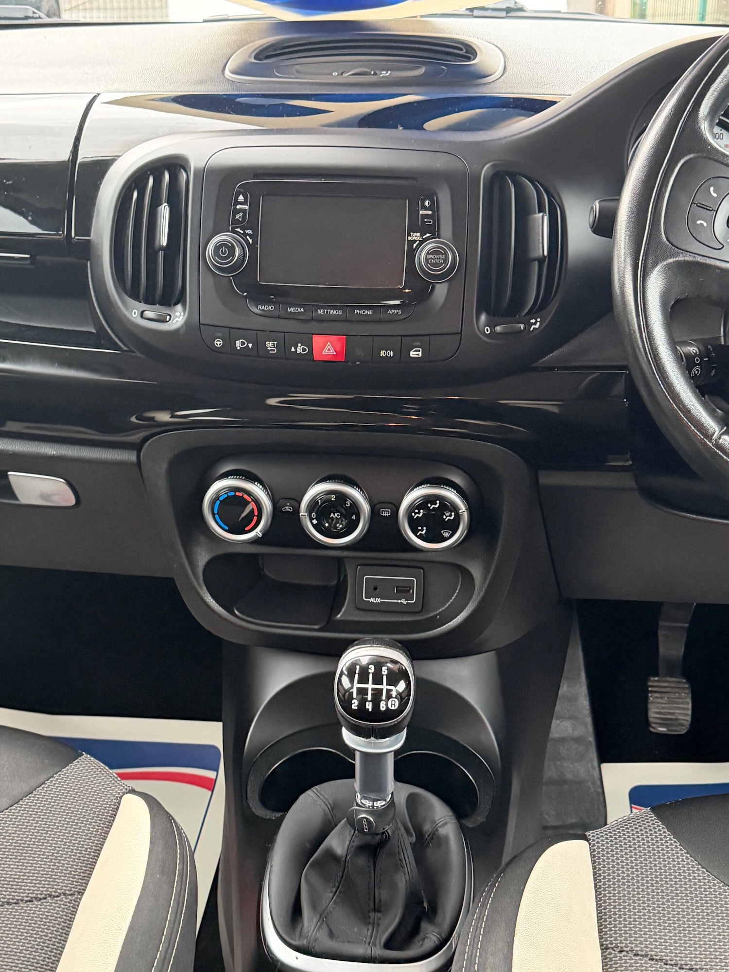 Used Fiat 500L 2017 for sale - 76584446: Photo 14