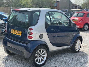 Used smart fortwo 2006 for sale - 78404417: Photo