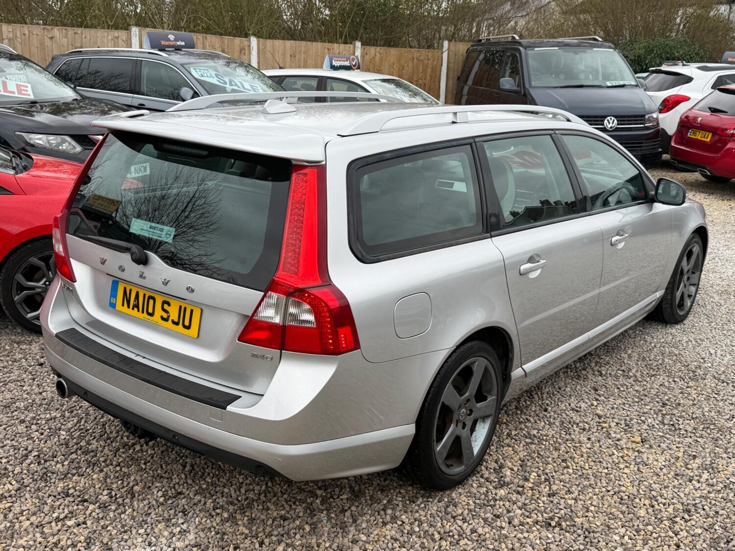 Used Volvo V70 for sale - 77695760: Photo 9