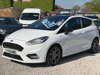Used Ford Fiesta 2018 for sale - 78416208: Photo
