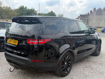 Used Land Rover Discovery 2017 for sale - 79669938: Photo