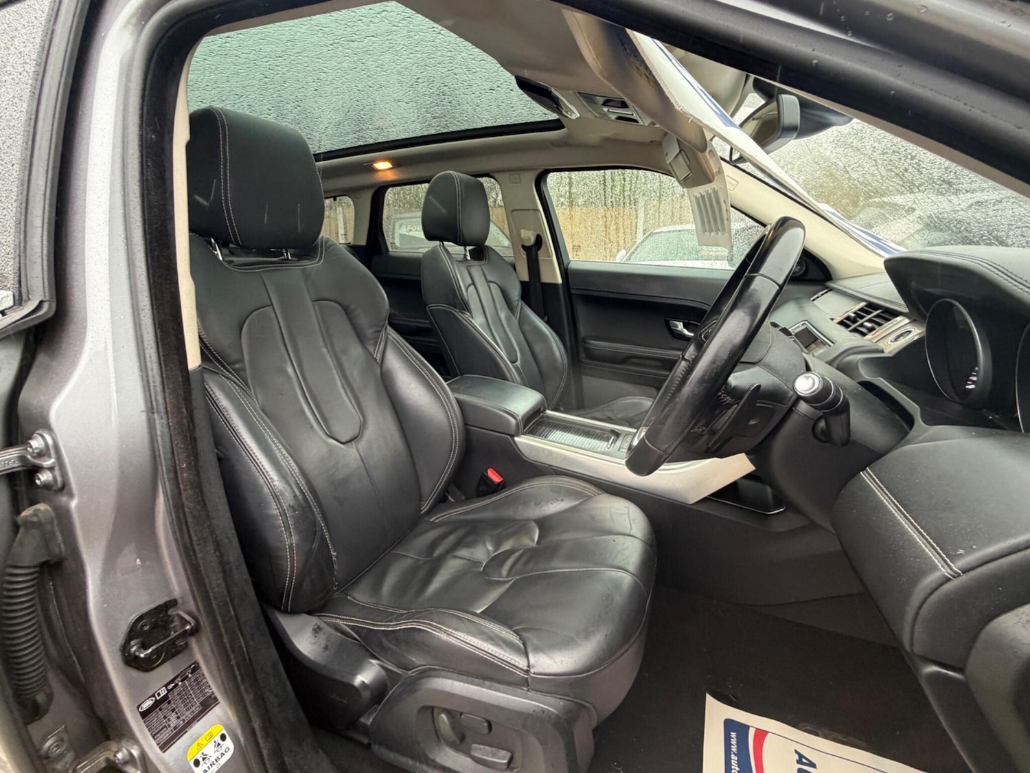 Used Land Rover Range Rover Evoque 2011 for sale - 77523650: Photo 9