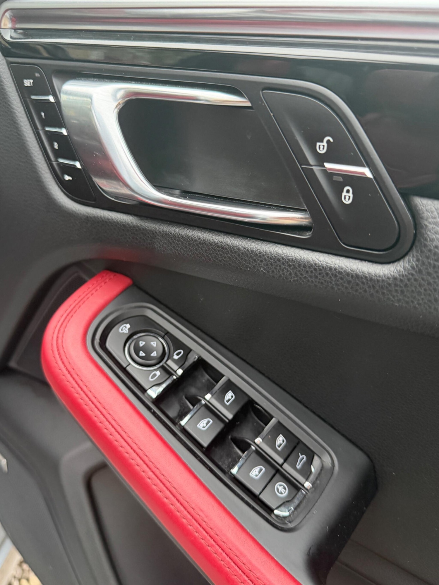 Used Porsche Macan 2016 for sale - 77377068: Photo 18