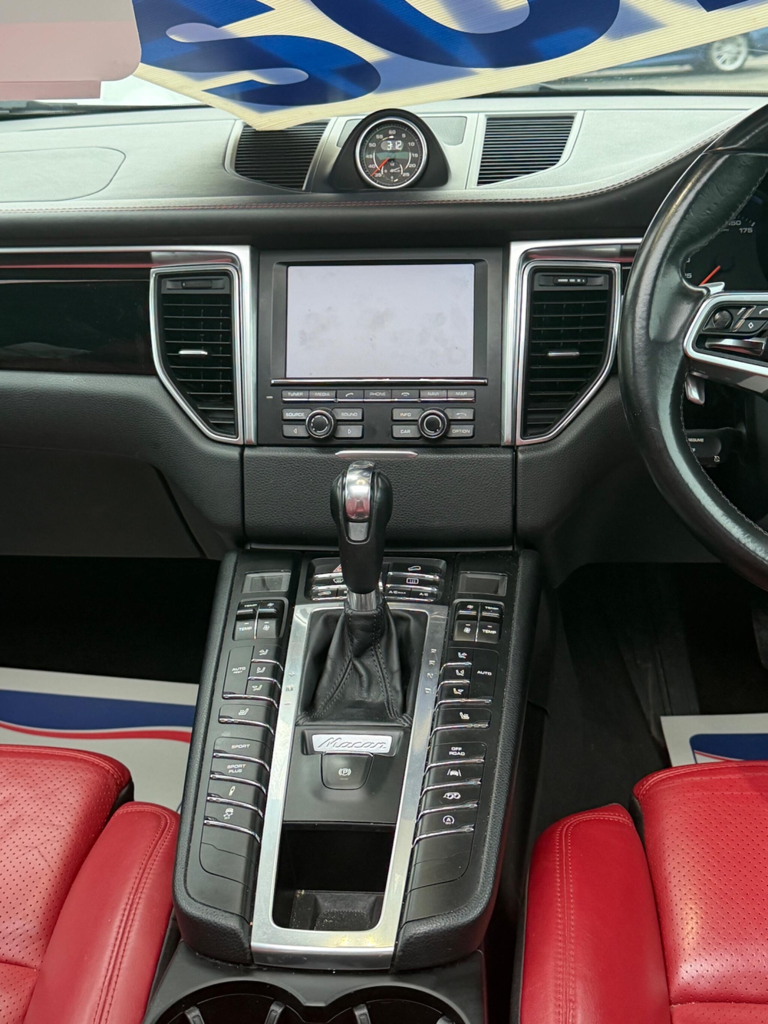 Used Porsche Macan 2016 for sale - 77377068: Photo 24