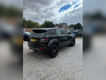 Used Land Rover Range Rover Evoque 2016 for sale - 79452383: Photo