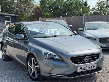 Used Volvo V40 2015 for sale - 79495983: Photo