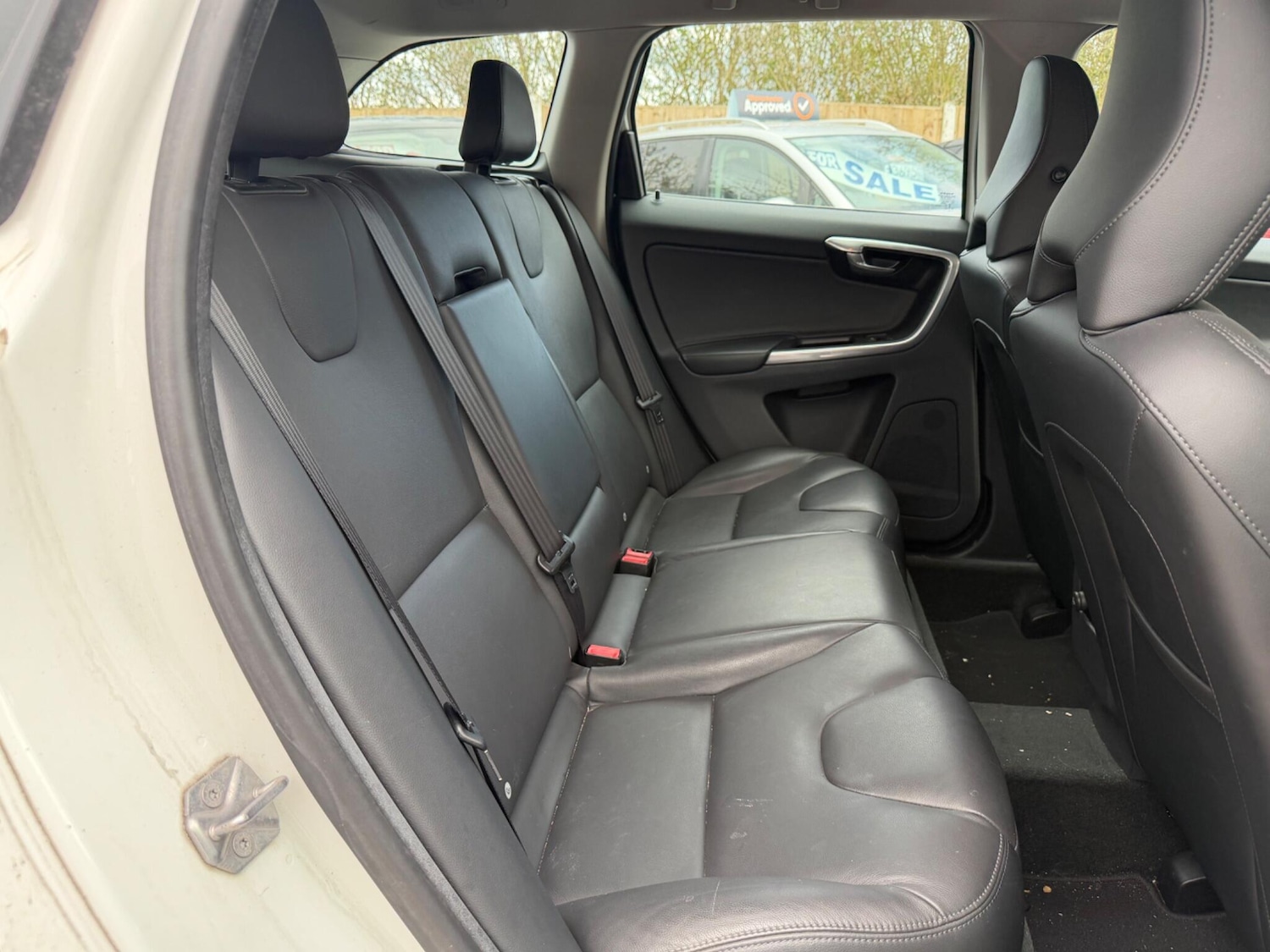 Used Volvo XC60 2014 for sale - 78006339: Photo 13