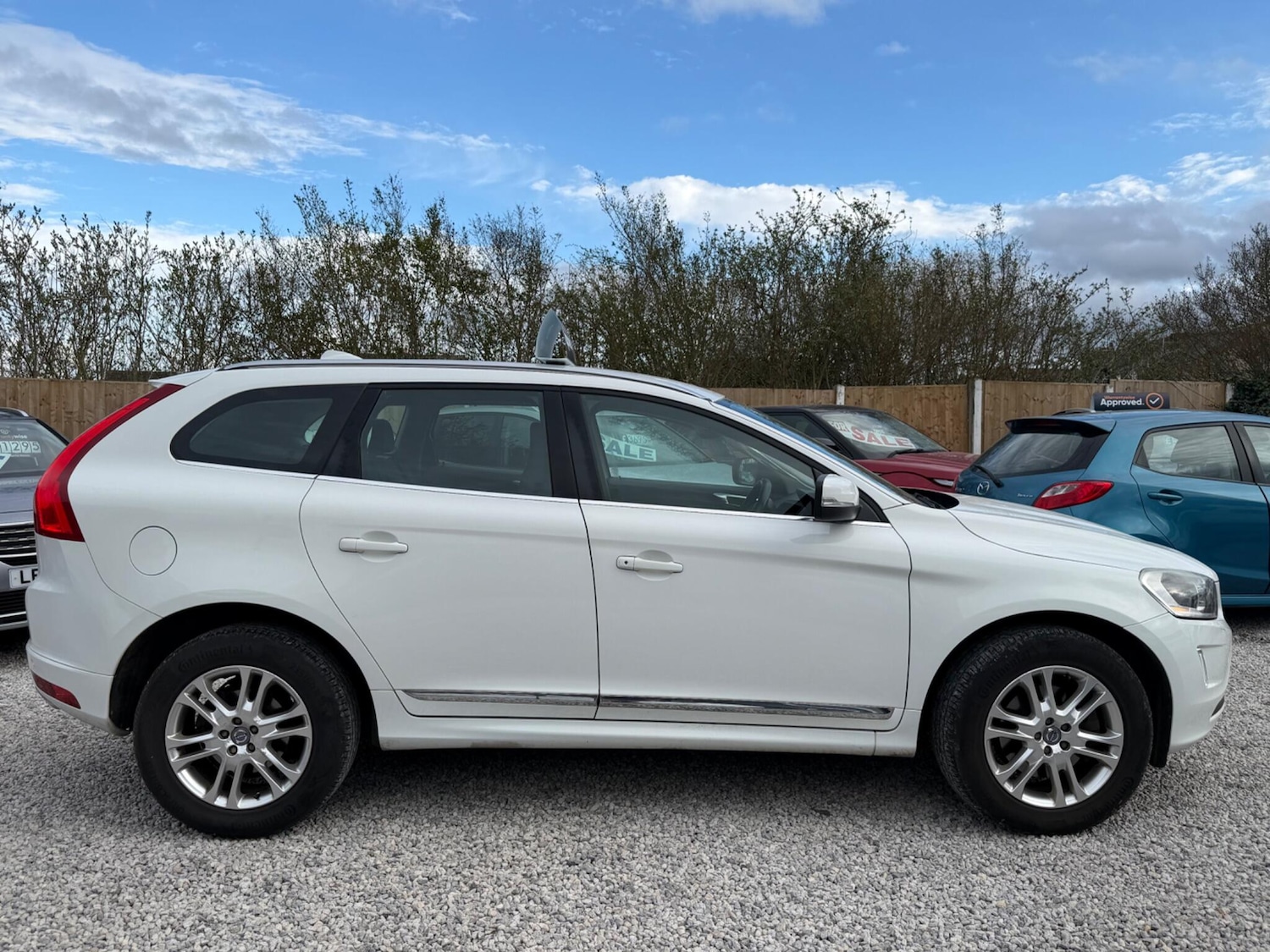 Used Volvo XC60 2014 for sale - 78006339: Photo 4