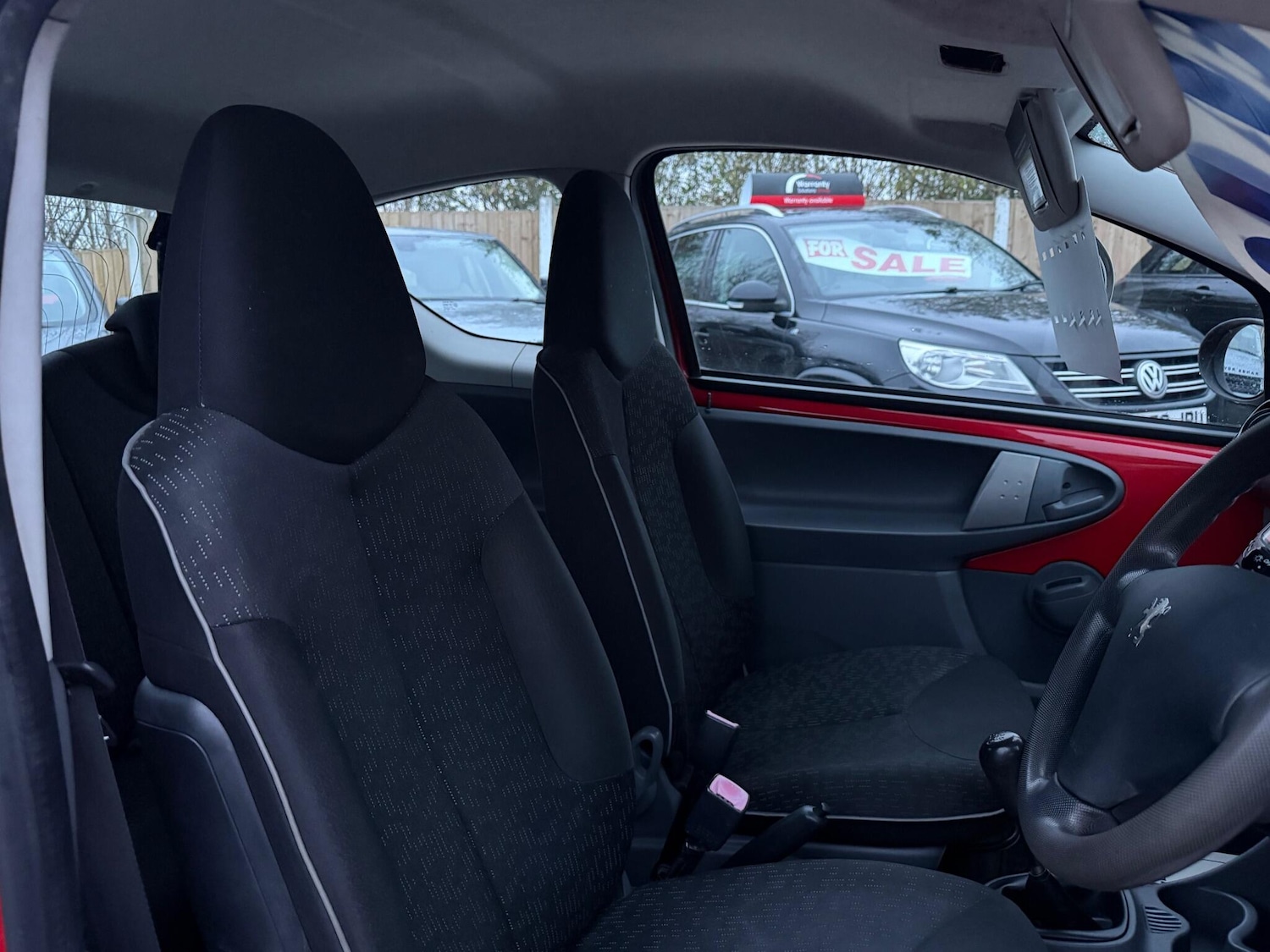 Used Peugeot 107 2010 for sale - 77120360: Photo 10