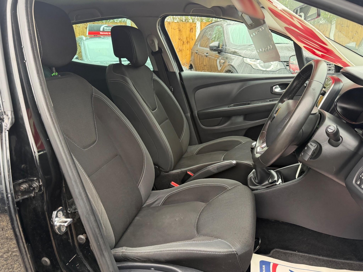 Used Renault Clio 2018 for sale - 77510235: Photo 14