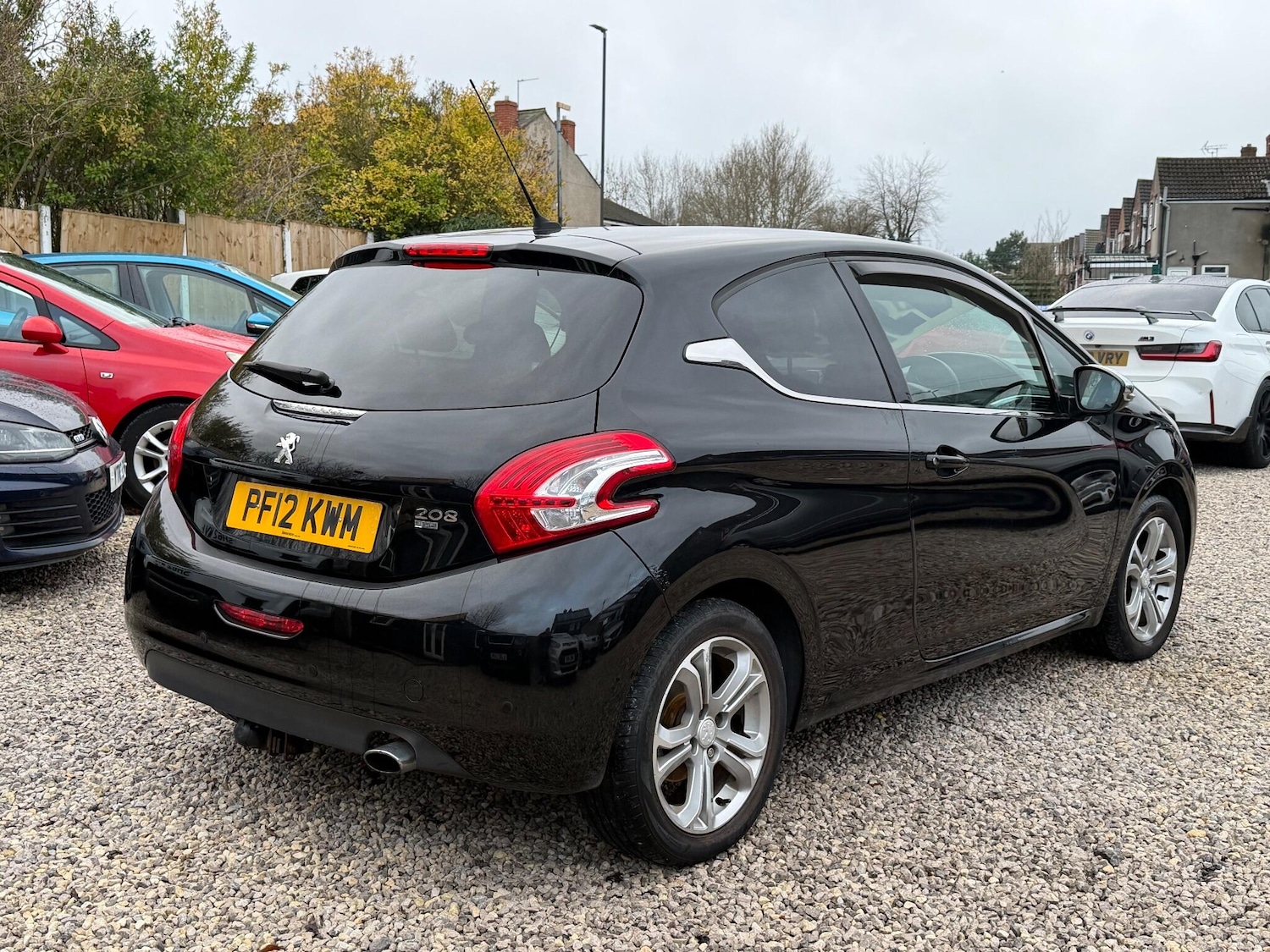 Used Peugeot 208 2012 for sale - 76975870: Photo 4
