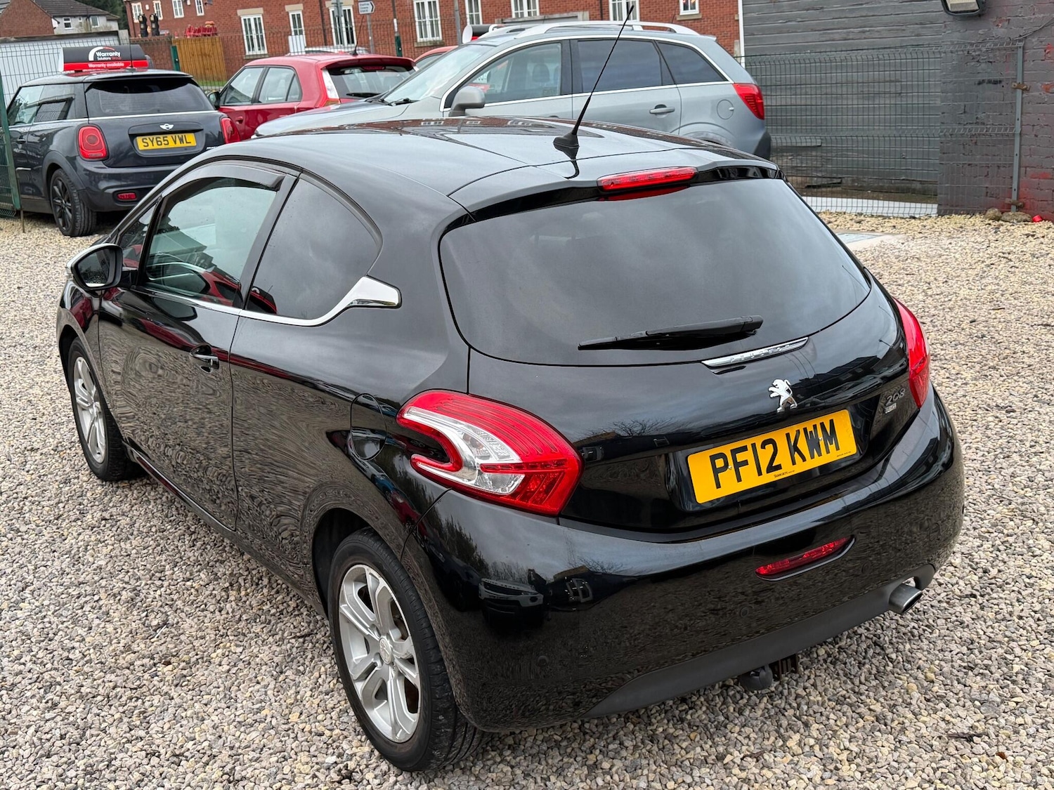 Used Peugeot 208 2012 for sale - 76975870: Photo 6