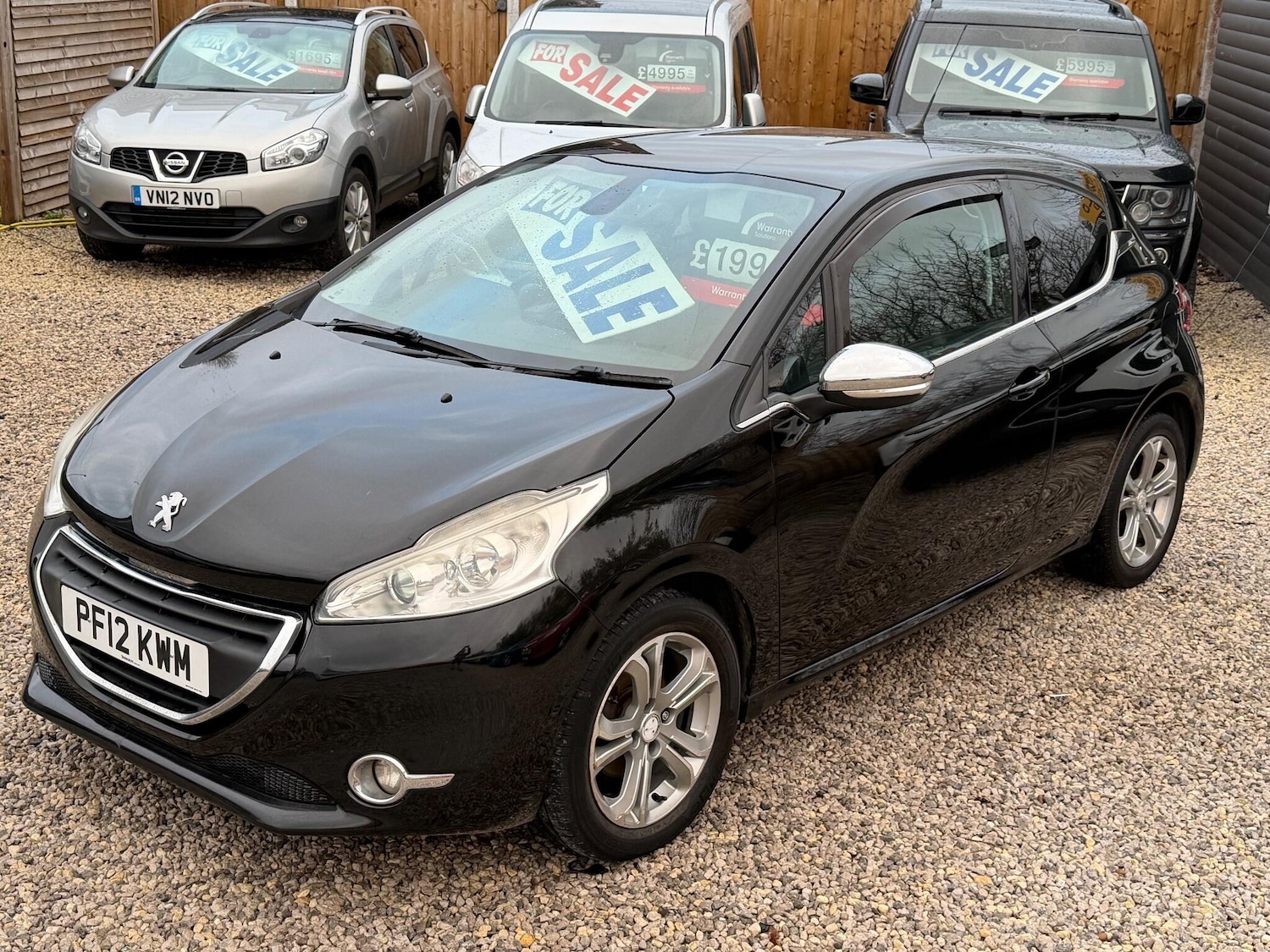 Used Peugeot 208 2012 for sale - 76975870: Photo 8