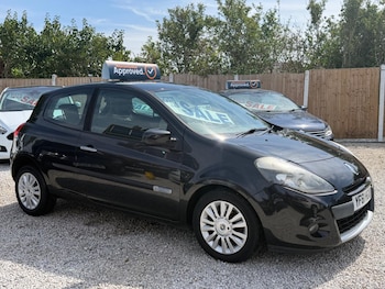 Used Renault Clio 2011 for sale - 79401189: Photo