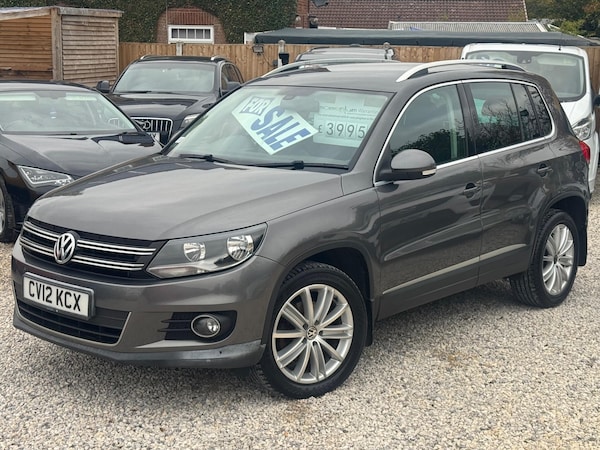 Used Volkswagen Tiguan 2012 for sale - 76282825: Photo 2