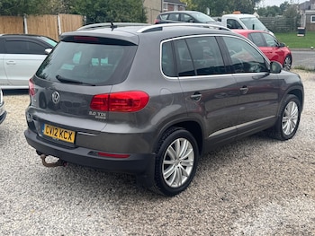 Used Volkswagen Tiguan 2012 for sale - 76282825: Photo
