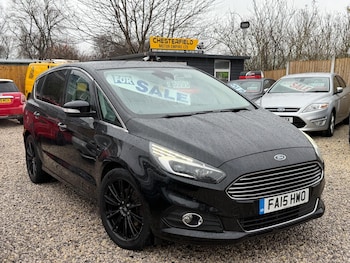 2015 (15) - 2.0 TDCi 180 Titanium 5dr