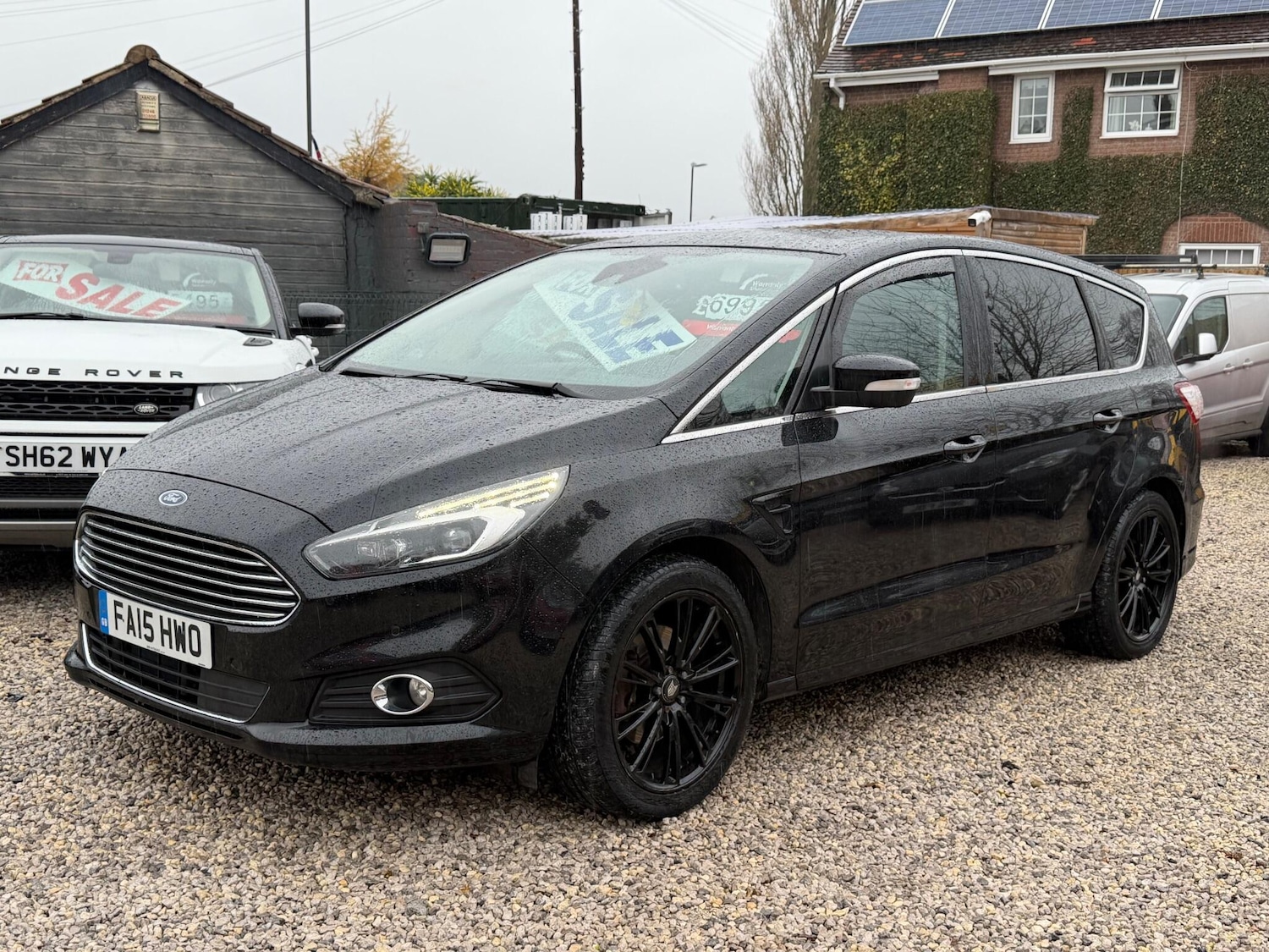 Used Ford S-Max 2015 for sale - 77060359: Photo 2