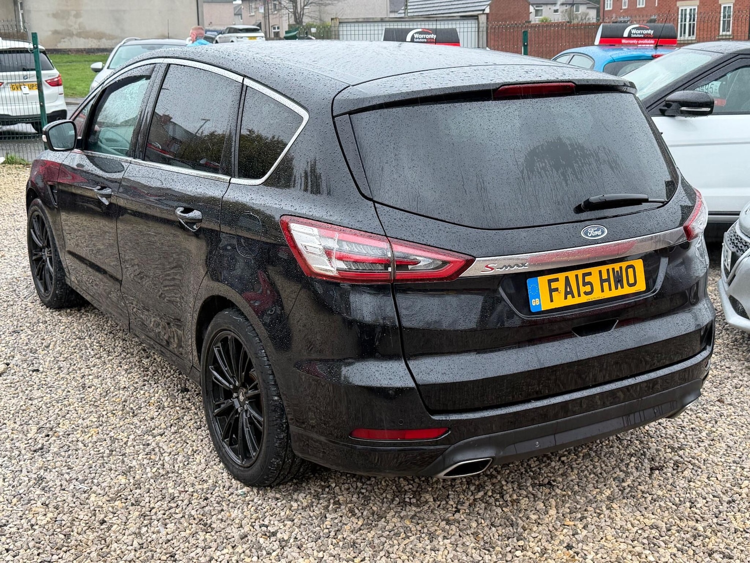 Used Ford S-Max 2015 for sale - 77060359: Photo 5