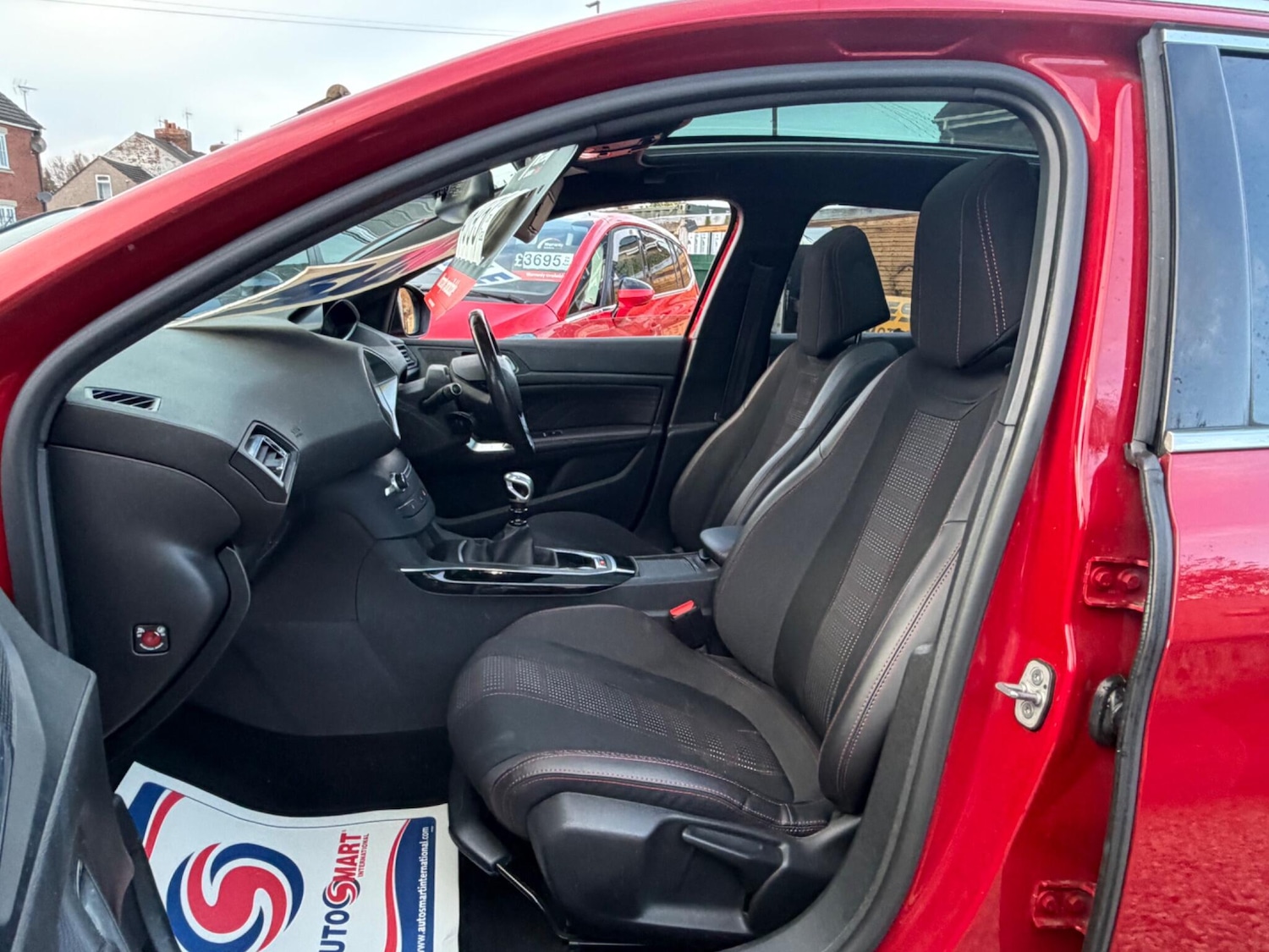 Used Peugeot 308 2018 for sale - 77315235: Photo 11