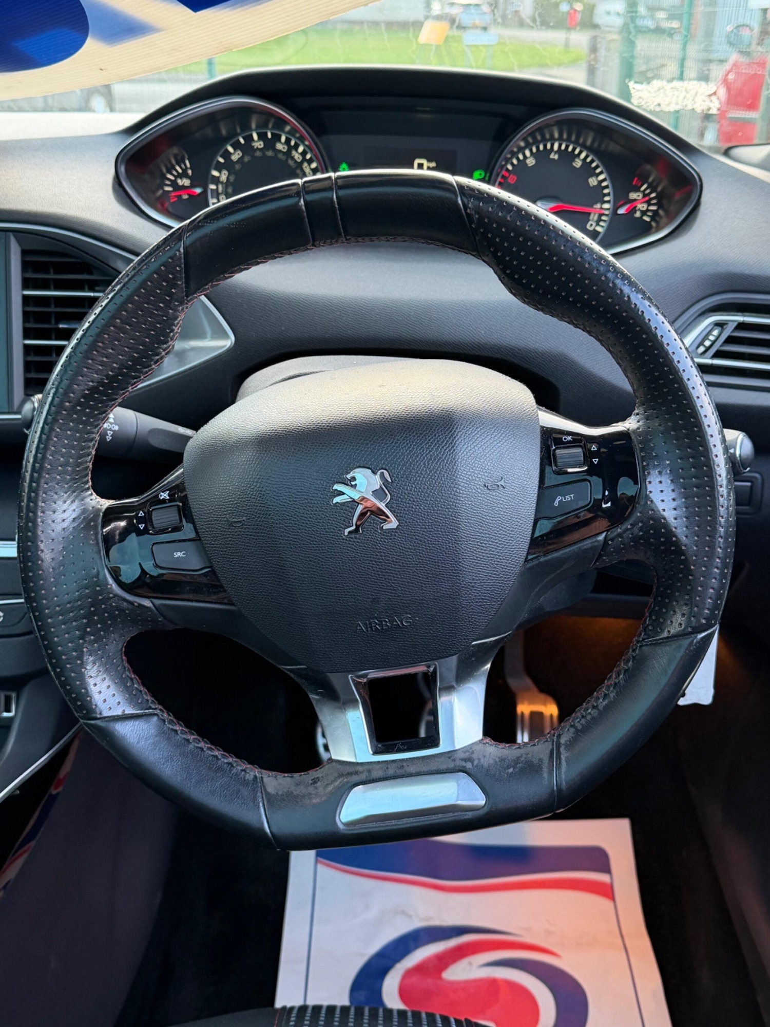 Used Peugeot 308 2018 for sale - 77315235: Photo 13