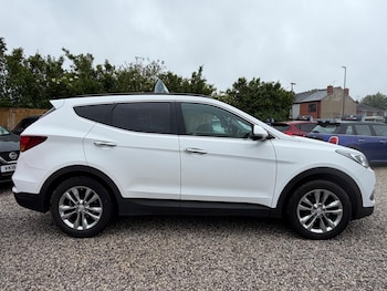 Used Hyundai Santa Fe 2017 for sale - 78891665: Photo