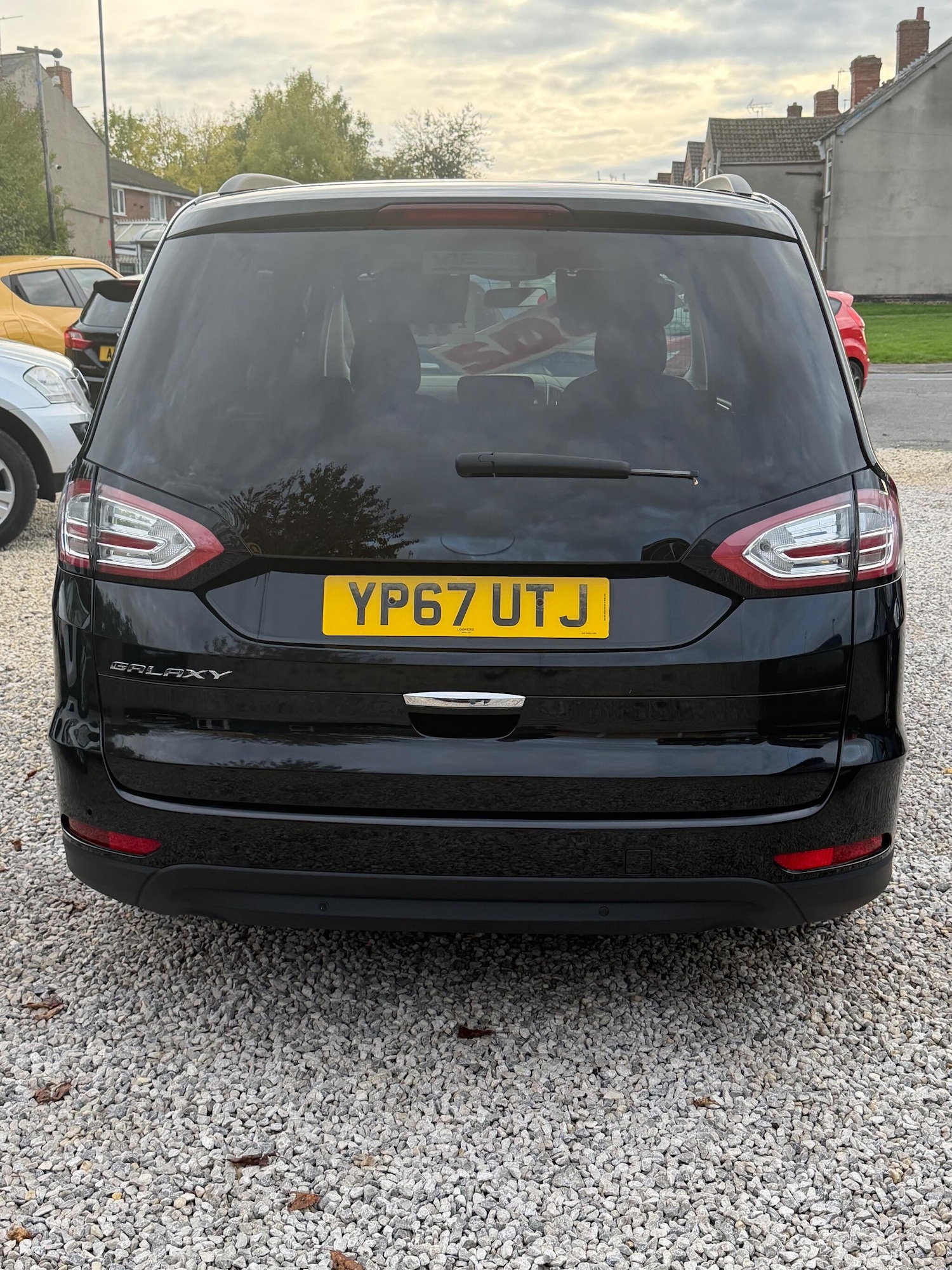 Used Ford Galaxy 2017 for sale - 76370985: Photo 7