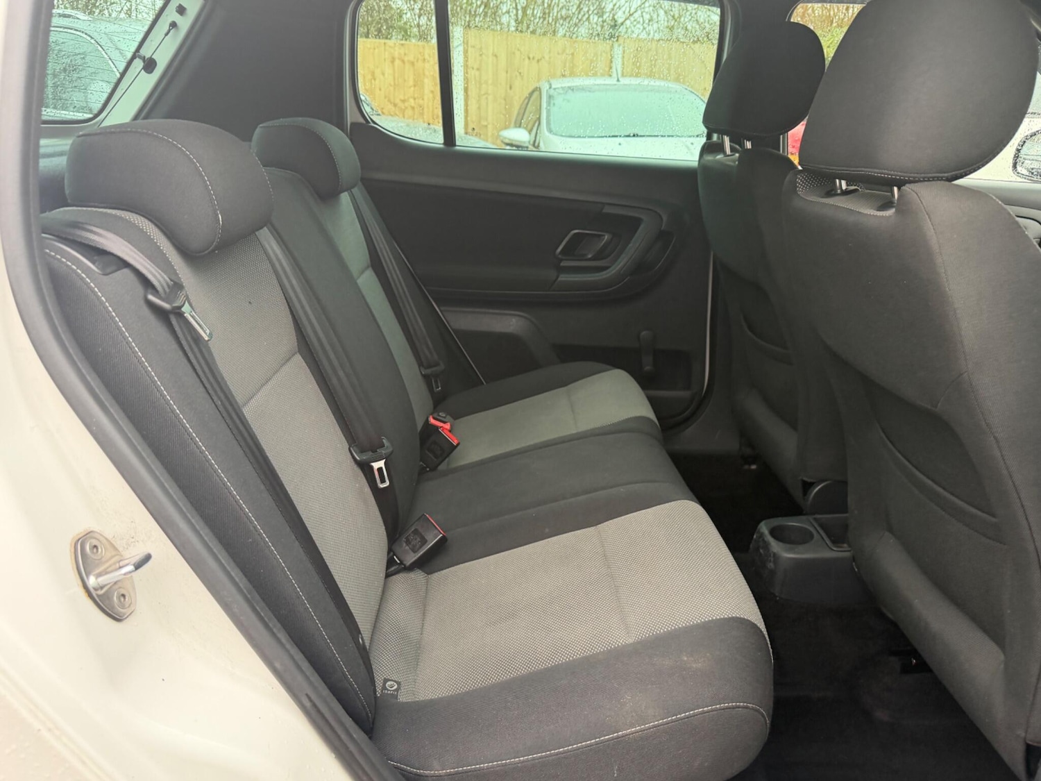 Used Skoda Fabia 2014 for sale - 77798963: Photo 12