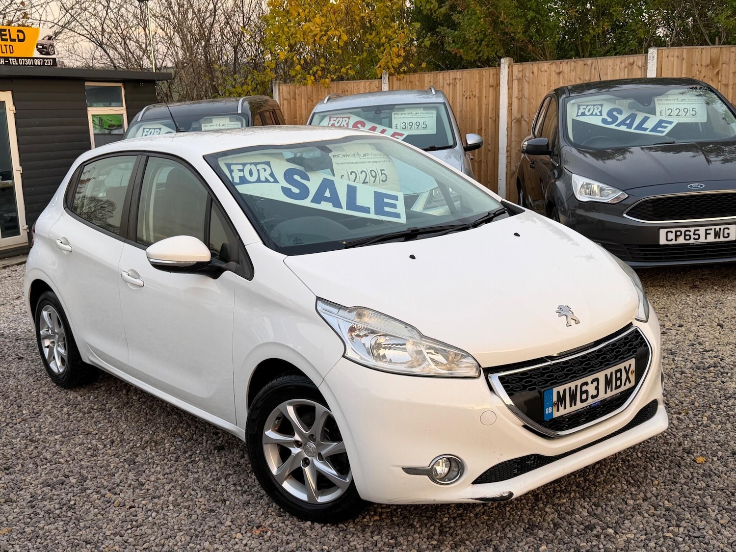 Used Peugeot 208 2014 for sale - 76499558: Photo 1