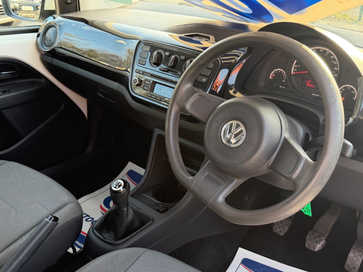 Used Volkswagen up! for sale - 77978501: Photo 6