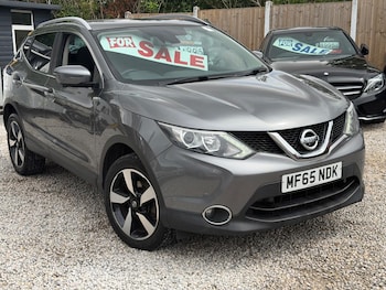 Used Nissan Qashqai 2015 for sale - 79388763: Photo