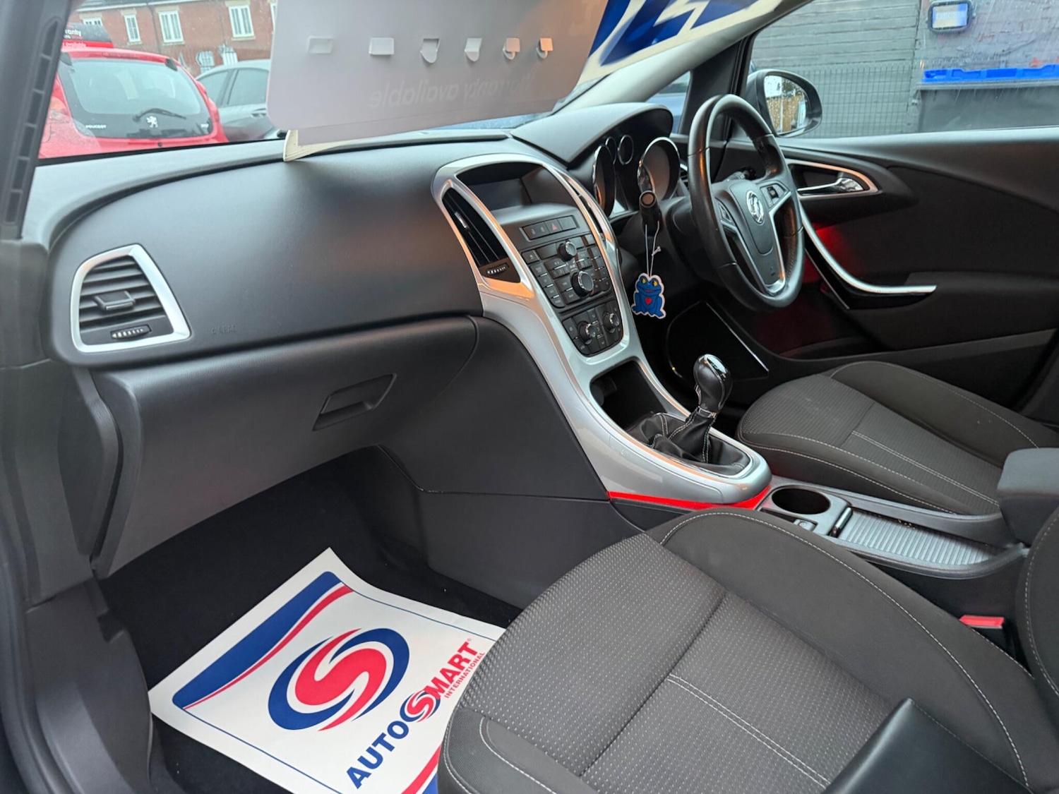 Used Vauxhall Astra 2010 for sale - 77266988: Photo 13