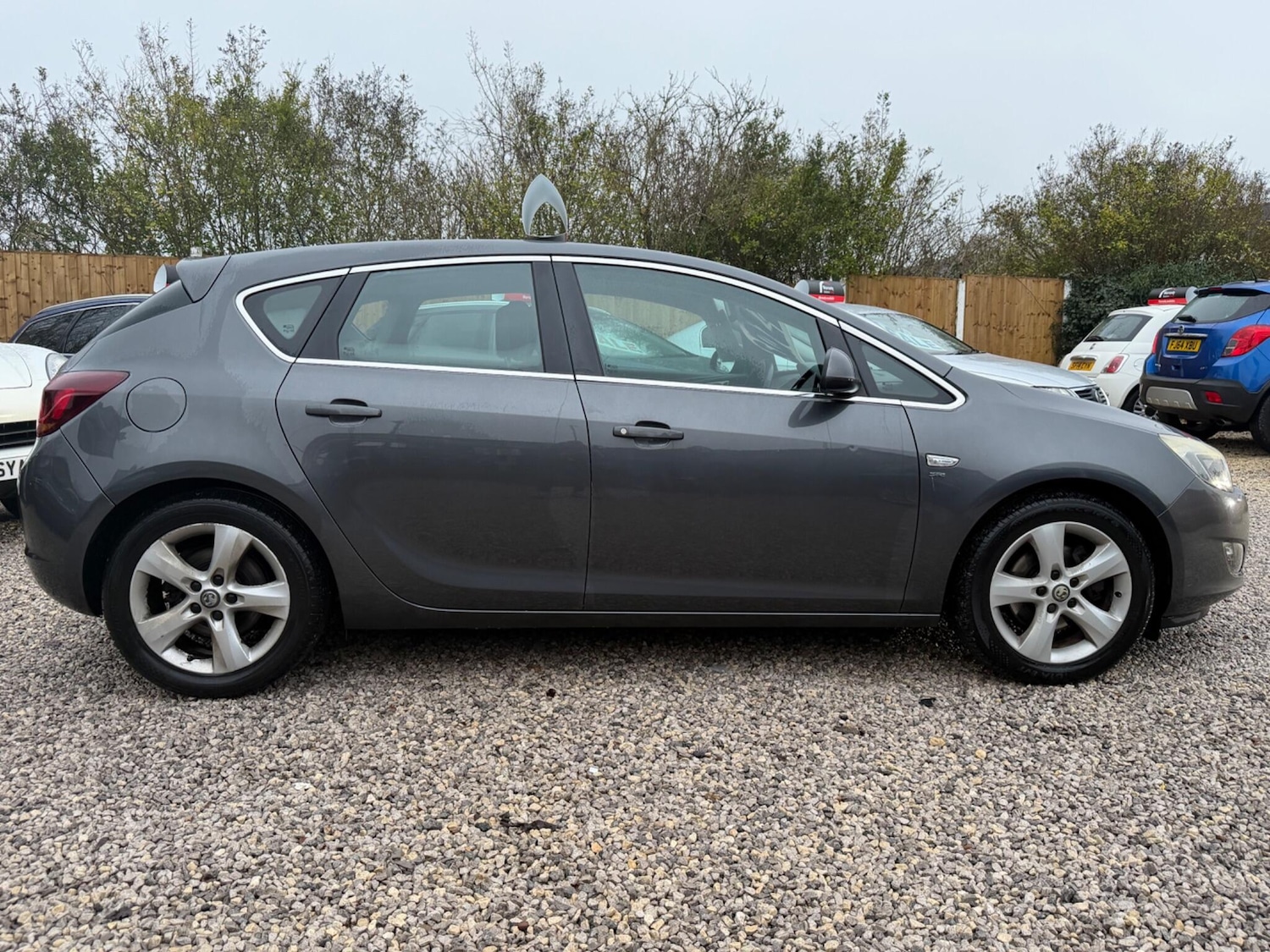 Used Vauxhall Astra 2010 for sale - 77266988: Photo 6