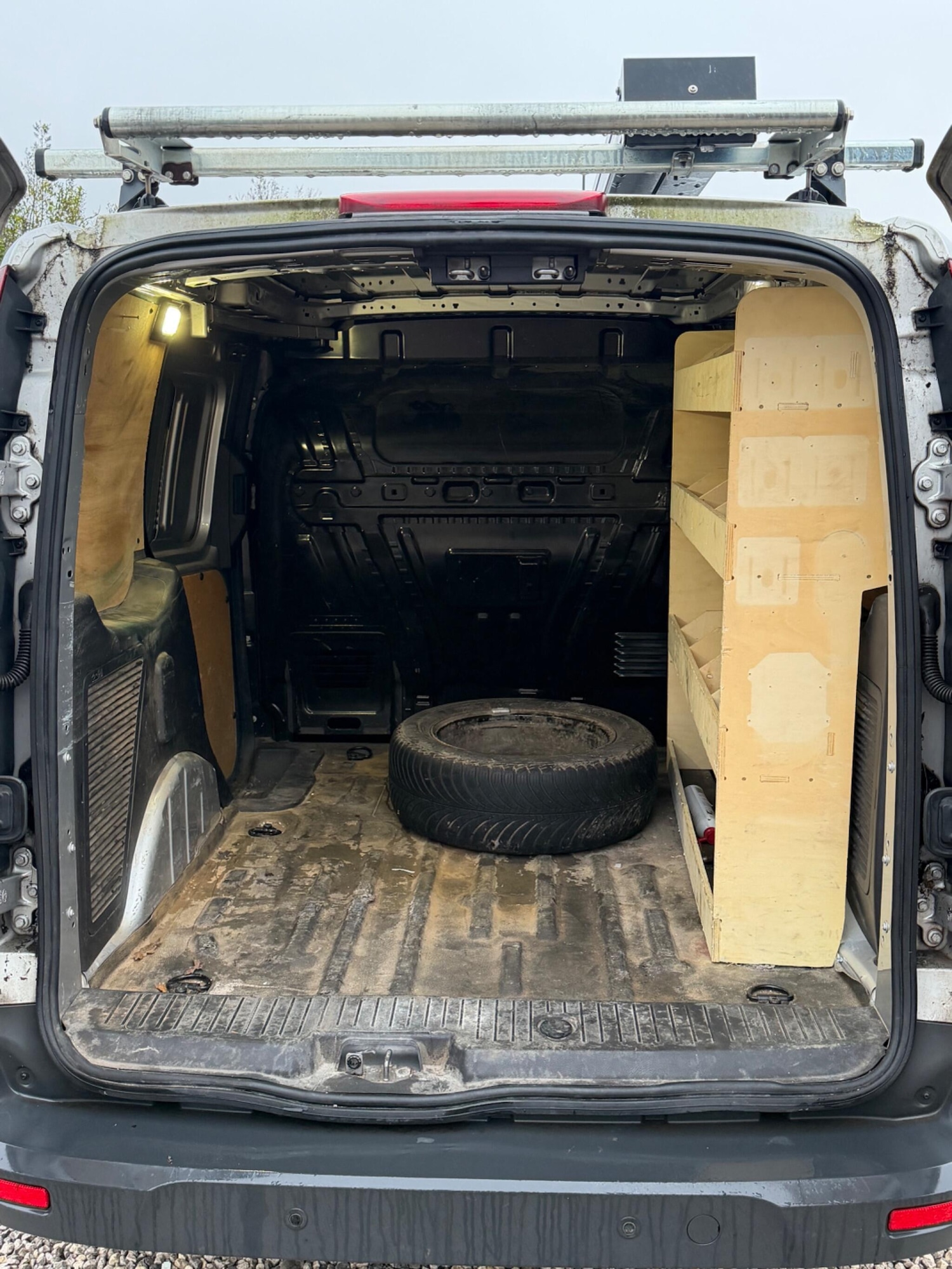 Used Ford Transit Connect 2015 for sale - 77994384: Photo 16