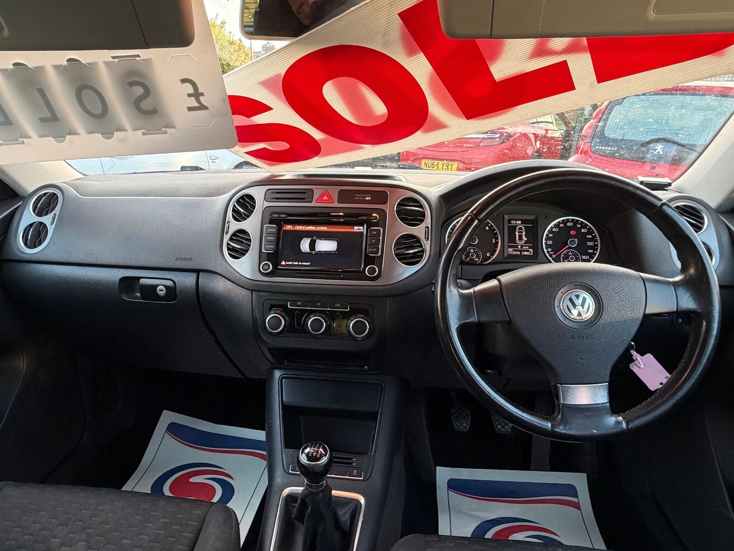 Used Volkswagen Tiguan 2010 for sale - 76646196: Photo 12