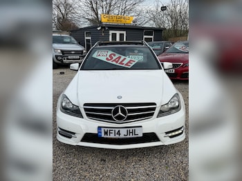 Used Mercedes-Benz C Class 2014 for sale - 77632985: Photo