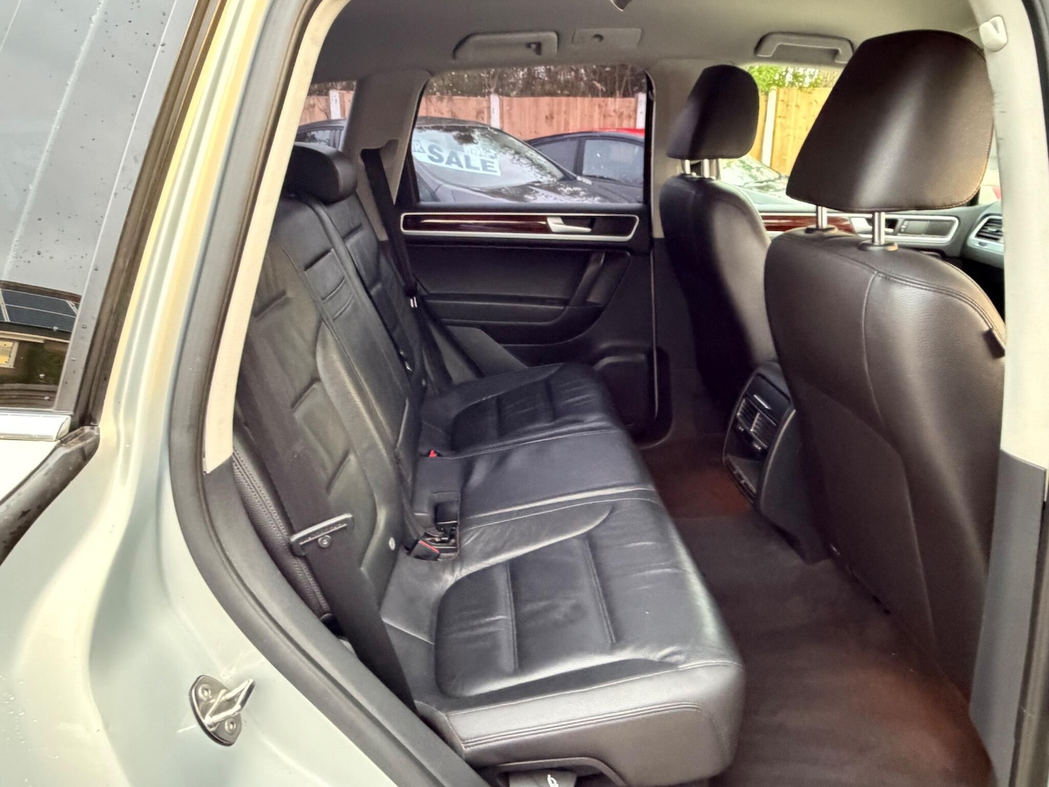 Used Volkswagen Touareg 2013 for sale - 76498764: Photo 14