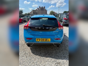 Used Volvo V40 2015 for sale - 79540294: Photo