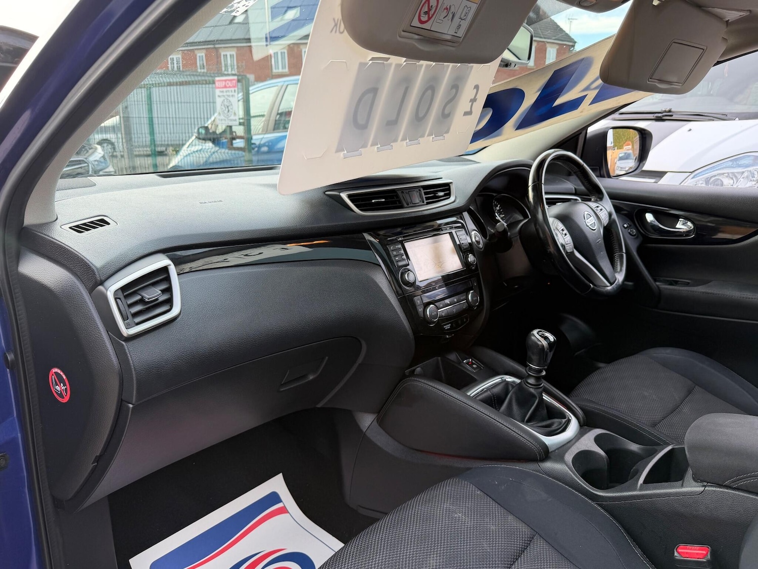 Used Nissan Qashqai 2014 for sale - 76422981: Photo 15