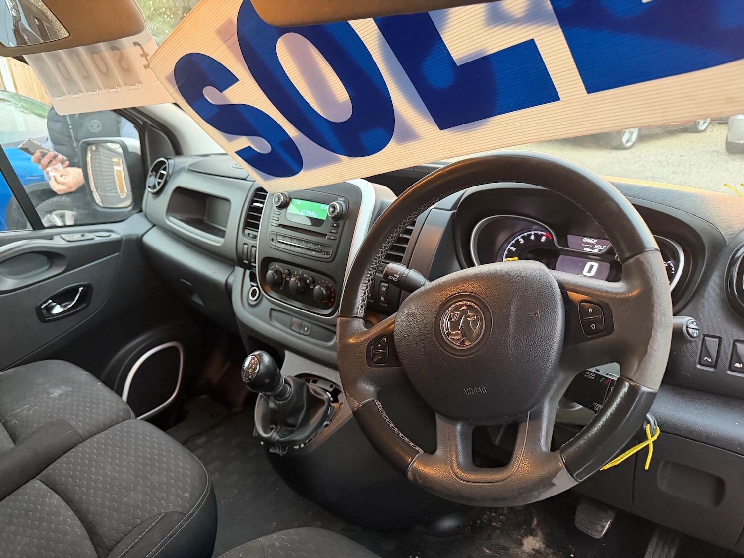 Used Vauxhall Vivaro 2015 for sale - 76727401: Photo 8