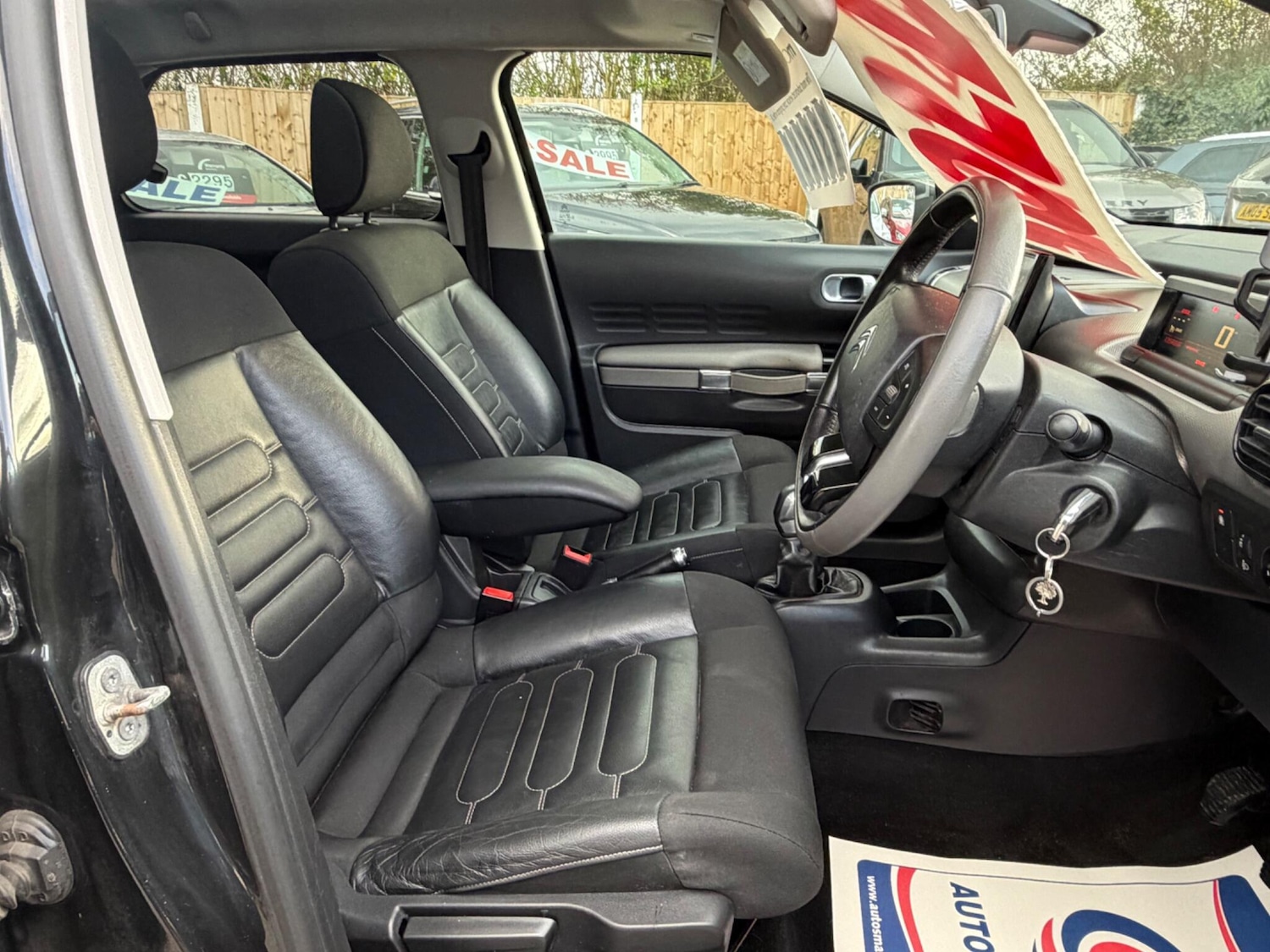 Used Citroen C4 Cactus 2017 for sale - 77424965: Photo 11