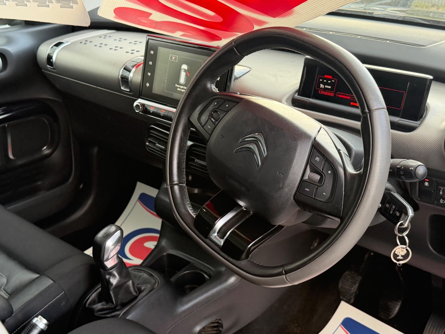 Used Citroen C4 Cactus 2017 for sale - 77424965: Photo 13