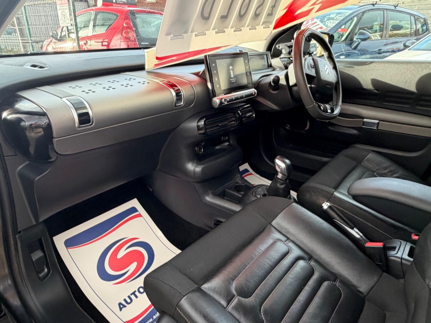 Used Citroen C4 Cactus 2017 for sale - 77424965: Photo 15