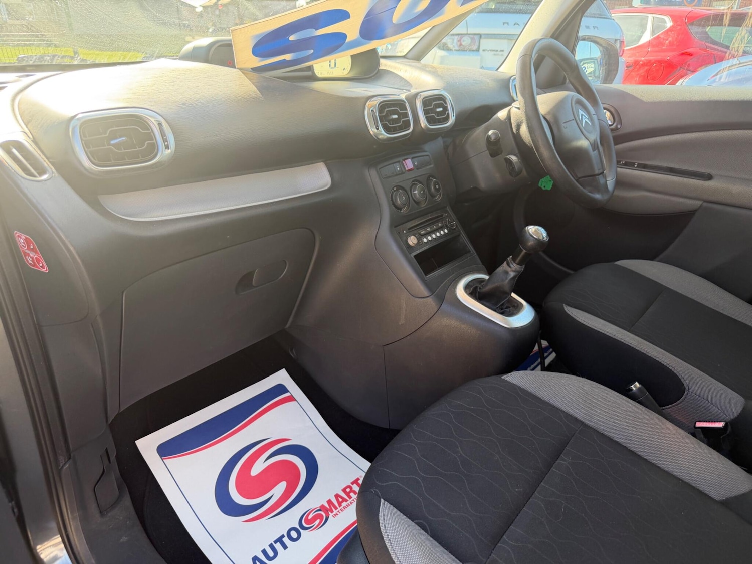 Used Citroen C3 Picasso 2013 for sale - 77939678: Photo 10