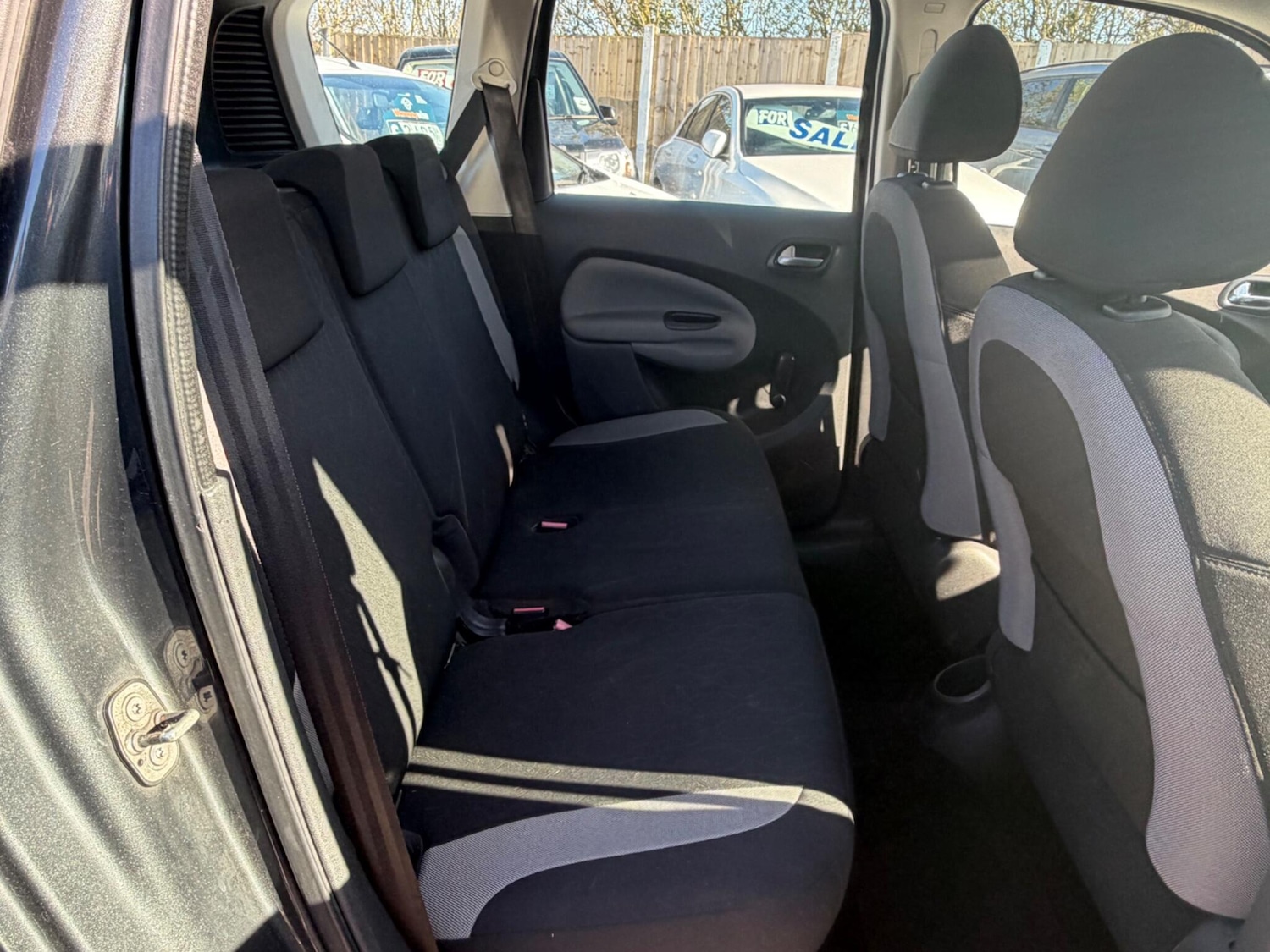 Used Citroen C3 Picasso 2013 for sale - 77939678: Photo 9