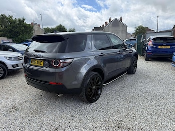 Used Land Rover Discovery Sport 2016 for sale - 78891679: Photo