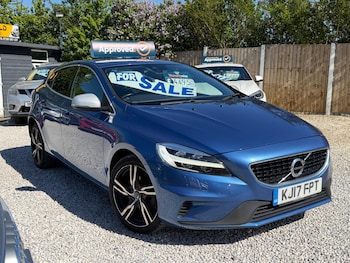 Used Volvo V40 2017 for sale - 78448706: Photo